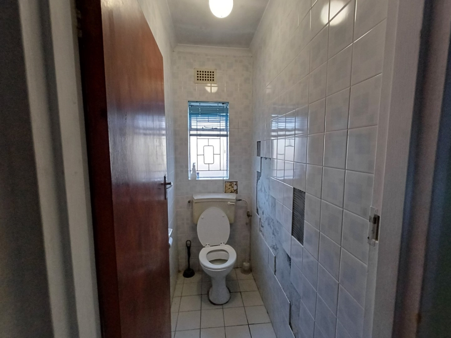 3 Bedroom Property for Sale in Bishop Lavis Western Cape